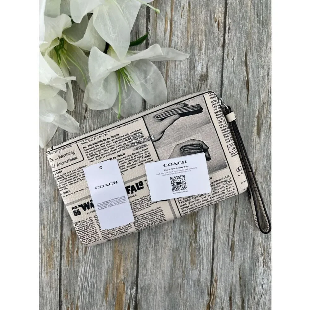 Coach refined pebble